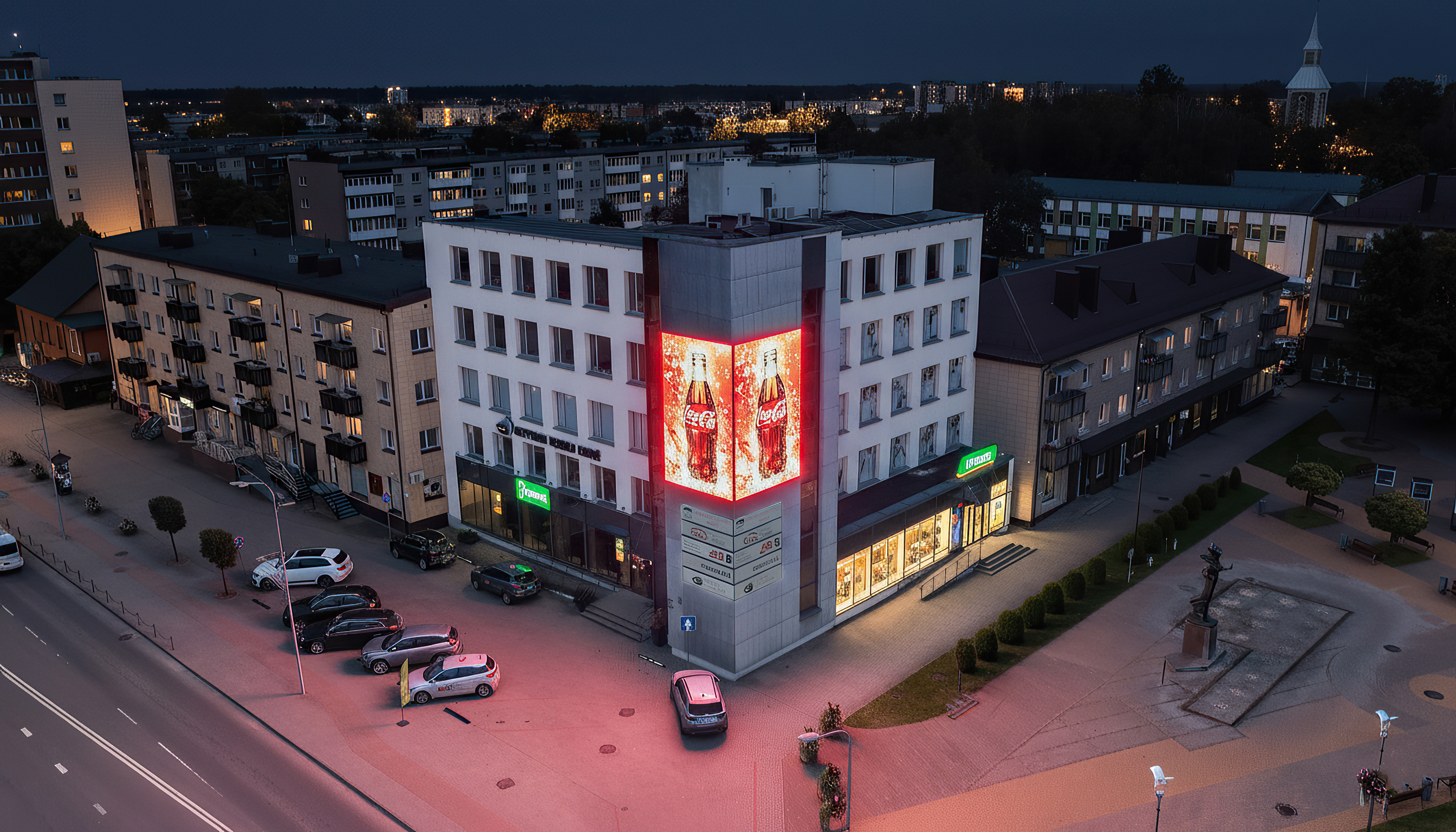 Tauragė Corner LED – vaizdas iš gatvės